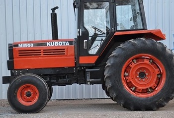 uszczelka pod głowicę Kubota M8950